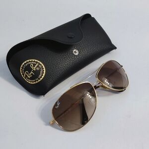 Ray-Ban Gold Aviator Sunglasses. 63×13. 3 N Pre-owned.